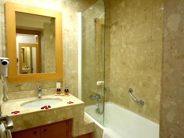 Oasis Hotel & Spa : photo 1 de la chambre chambre lits jumeaux