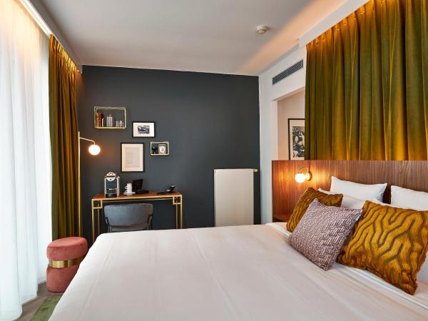 The Scott Hotel Brussels : photo 1 de la chambre chambre double deluxe avec balcon