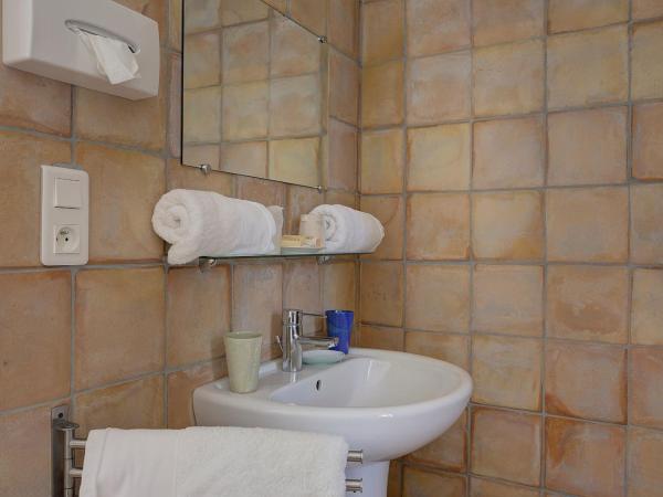 B&B Le Clos d'Argenson : photo 4 de la chambre chambre double - vue sur jardin