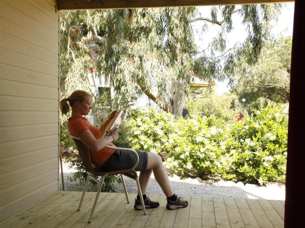 Feriendorf zum störrischen Esel : photo 3 de la chambre chalet 2 chambres