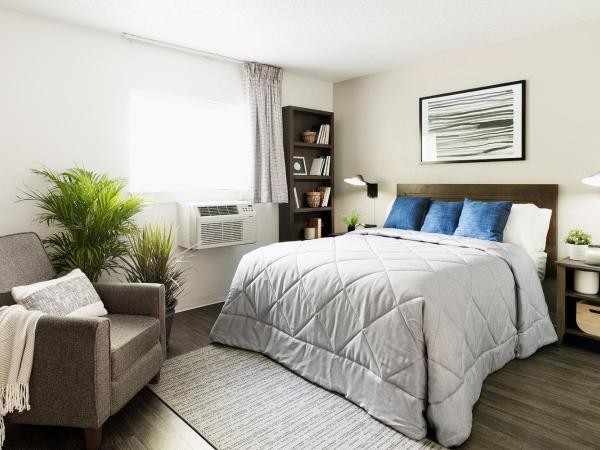 InTown Suites Extended Stay Matthews NC - East Independence : photo 1 de la chambre studio supérieur