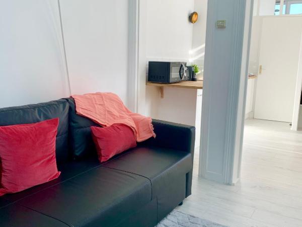 A & V Appart'hôtel : photo 4 de la chambre appartement