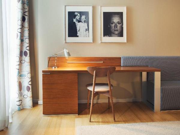 Hotel Zinema7 : photo 9 de la chambre hébergement avec petite terrasse