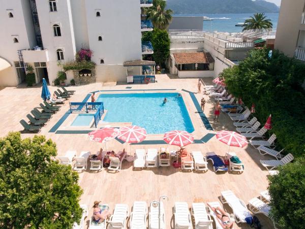 SERİN HOTEL : photo 1 de la chambre chambre double - vue sur jardin