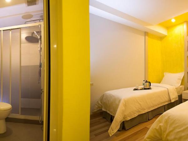 Sunshine Inn Plus : photo 5 de la chambre chambre lits jumeaux standard