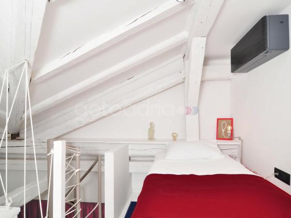 Beachfront Deluxe B&B : photo 10 de la chambre chambre triple de luxe avec balcon et vue sur la mer