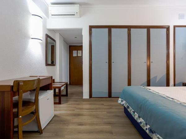Hotel Arangues : photo 4 de la chambre chambre double