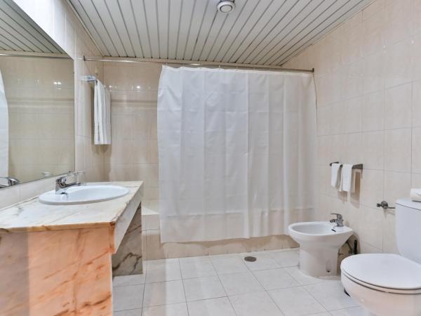 Hotel Arangues : photo 6 de la chambre chambre double