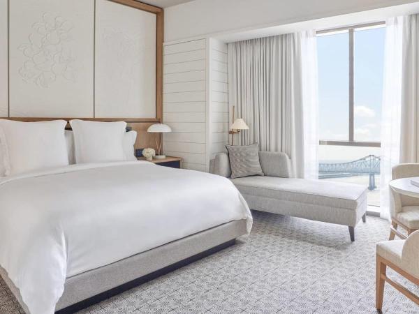 Four Seasons New Orleans : photo 1 de la chambre chambre lit king-size deluxe - vue sur rivière