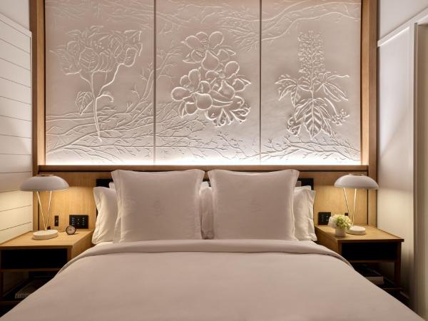 Four Seasons New Orleans : photo 1 de la chambre suite 1 chambre lit king-size - vue sur rivière