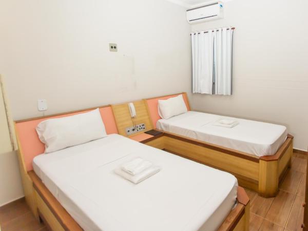 Hotel Jabaquara Imiggrantes - Metro Jabaquara - 2KM Expo São Paulo : photo 1 de la chambre chambre lits jumeaux