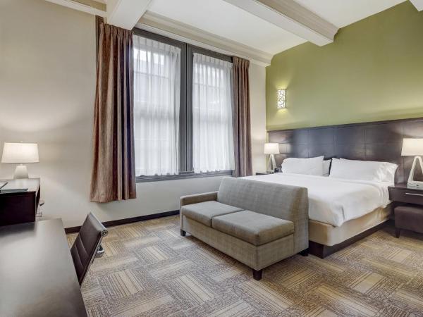 Staybridge Suites Baltimore - Inner Harbor, an IHG Hotel : photo 8 de la chambre studio lit king-size deluxe