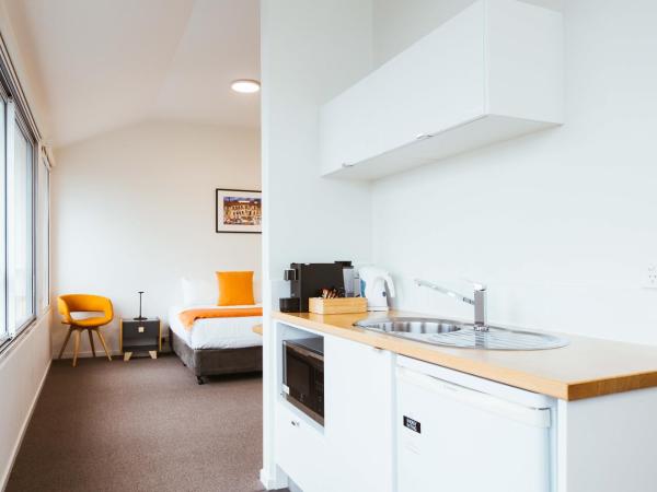 Salamanca Galleria Apartments : photo 2 de la chambre appartement lit queen-size 5