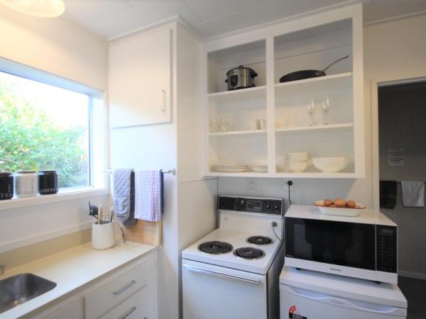 Beach Lodge Motels : photo 1 de la chambre studio