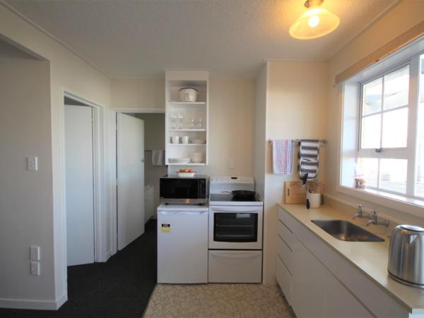 Beach Lodge Motels : photo 4 de la chambre appartement 1 chambre