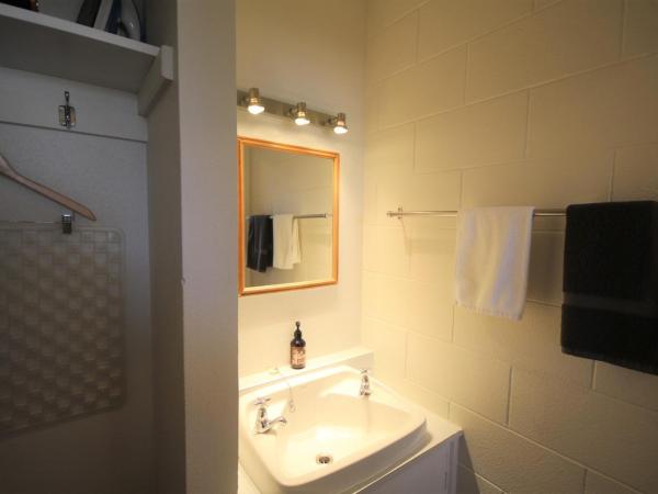 Beach Lodge Motels : photo 8 de la chambre appartement 1 chambre