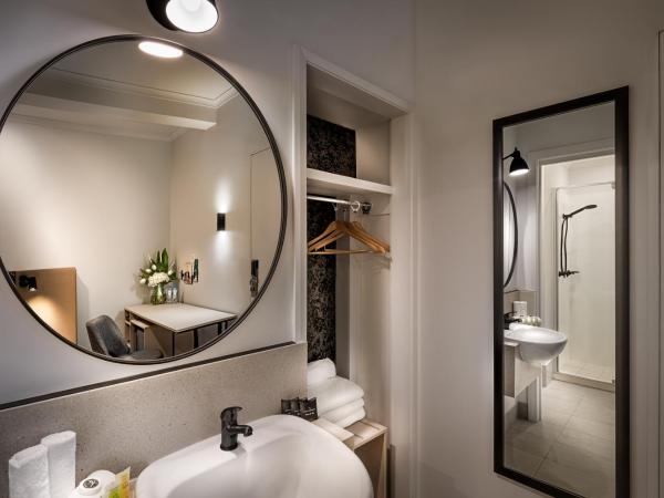 Batman's Hill on Collins : photo 1 de la chambre chambre familiale standard