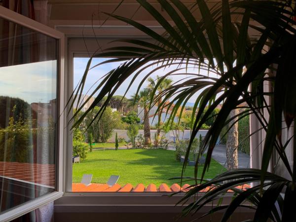 Domaine Le Courti - Adult only : photo 3 de la chambre suite junior - vue sur jardin