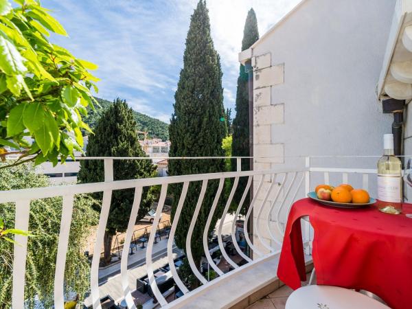 Hotel Dubrovnik : photo 7 de la chambre chambre triple avec balcon