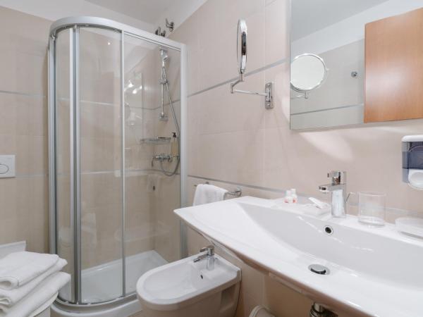 Hotel Giulietta e Romeo ***S : photo 9 de la chambre chambre double ou lits jumeaux