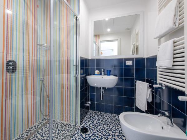 Hotel Nice : photo 3 de la chambre chambre simple