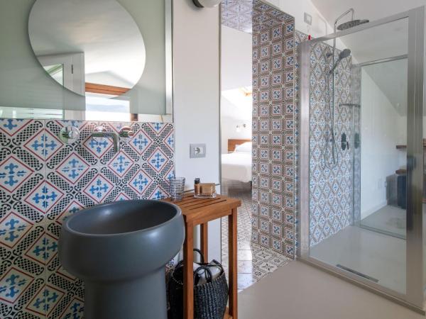 Hotel Nice : photo 4 de la chambre suite deluxe avec baignoire spa