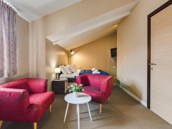 Hotel Sky : photo 1 de la chambre chambre double