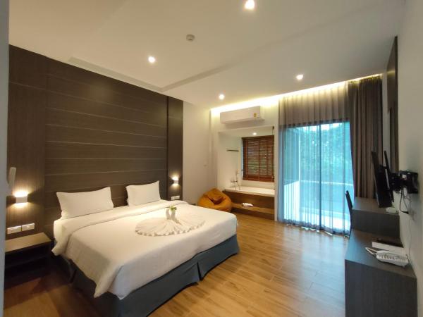 Kaibae Hut Resort : photo 1 de la chambre chambre lit king-size - vue sur jardin
