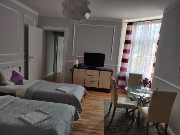 Sleep Well : photo 3 de la chambre chambre double ou lits jumeaux avec salle de bains commune