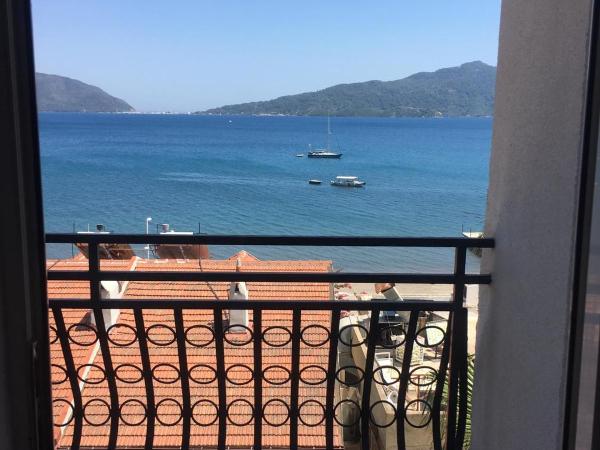 SERİN HOTEL : photo 4 de la chambre chambre double - vue sur mer