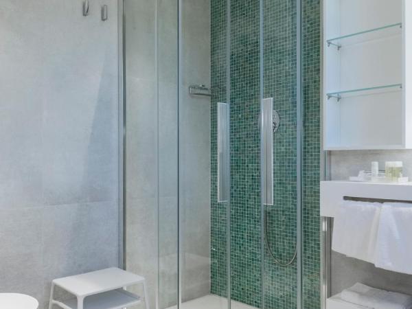 Hotel Orient & Pacific : photo 7 de la chambre suite junior familiale