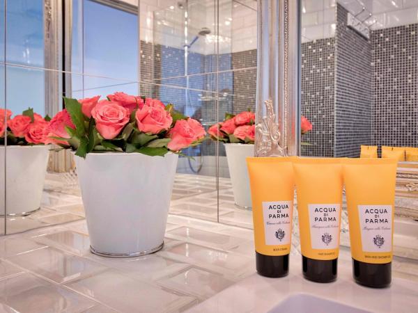 Belfry & Spa by Ligne St Barth : photo 1 de la chambre chambre lit king-size avec accès gratuit au spa - vue sur sanctuaire 