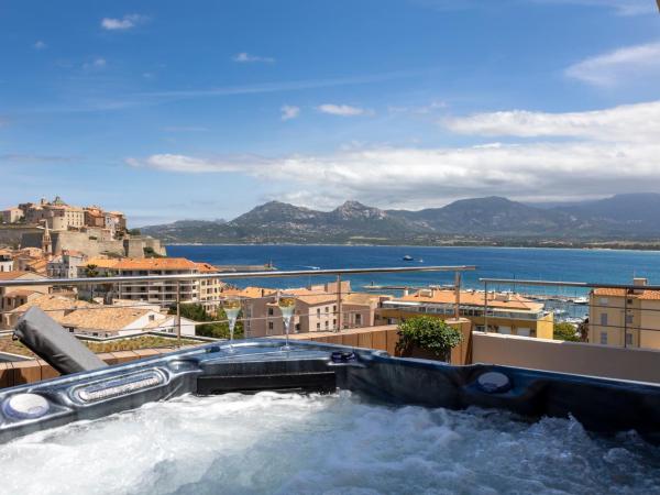 Hotel L'Acquale : photo 6 de la chambre suite avec jacuzzi