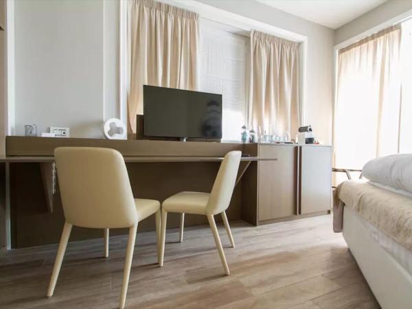 Ginevra Rooms : photo 3 de la chambre chambre double deluxe avec balcon