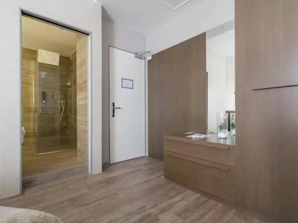 Ginevra Rooms : photo 5 de la chambre chambre double deluxe avec balcon