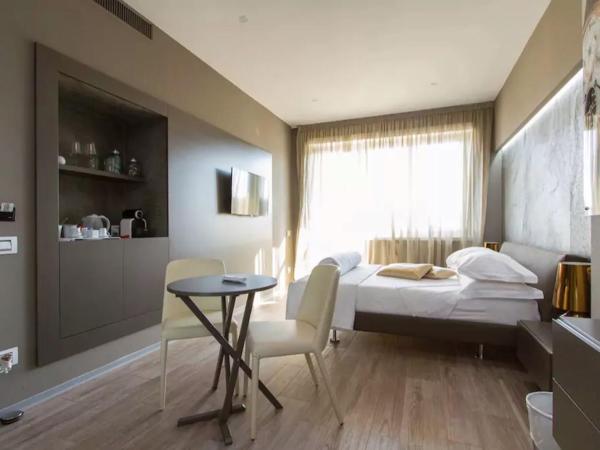 Ginevra Rooms : photo 10 de la chambre chambre double deluxe avec baignoire