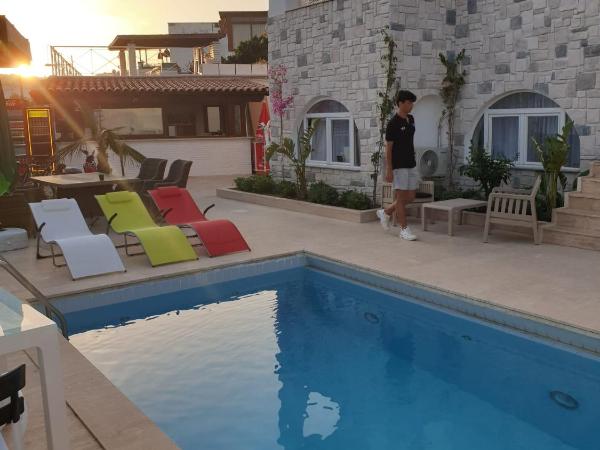 EXEN BY WEEKEND : photo 7 de la chambre chambre double deluxe avec balcon - vue sur mer