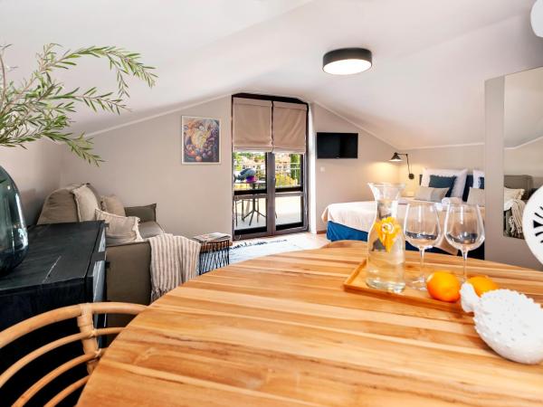Sunset Residence Rovinj : photo 8 de la chambre studio avec balcon