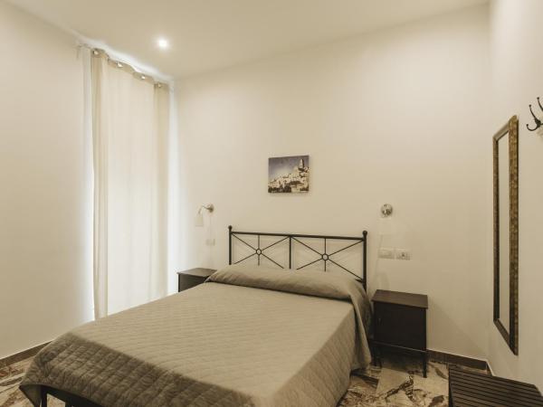 Giulietta nei Sassi : photo 5 de la chambre chambre familiale avec douche 