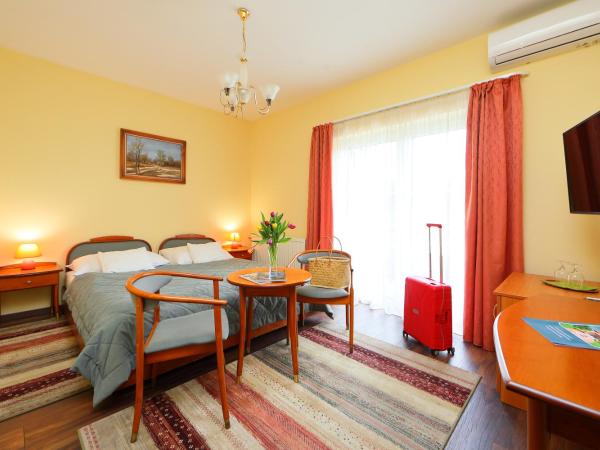 Balazs Villa : photo 2 de la chambre chambre double