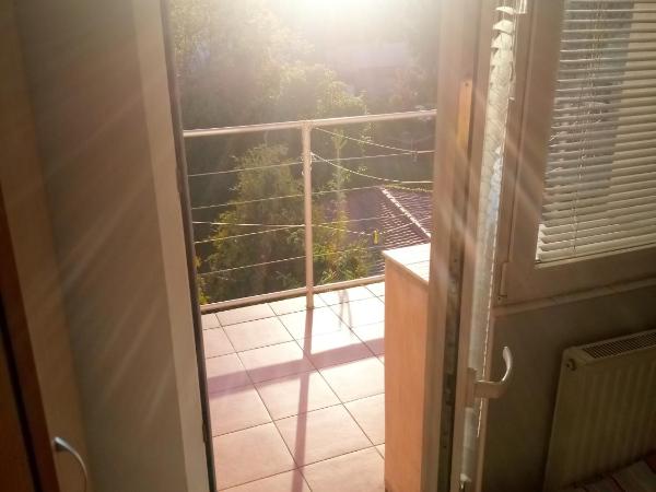 Noclegi Przy Szpitalu : photo 4 de la chambre chambre double avec terrasse