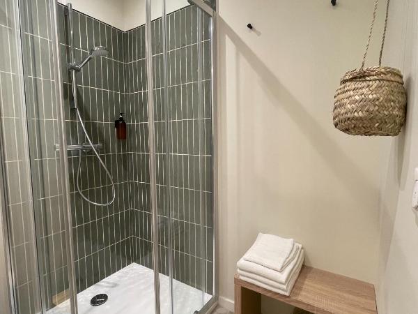 Hôtel PALMITO : photo 8 de la chambre dortoir 6 lits