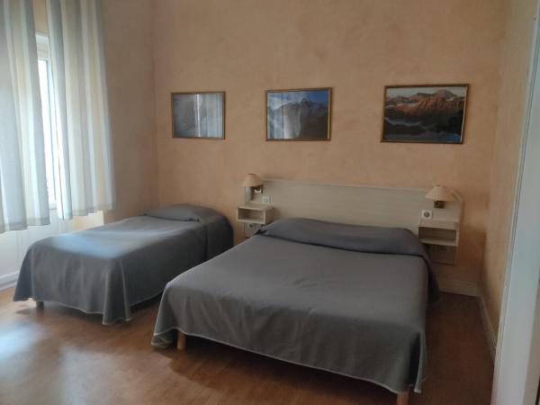 hotel les edelweiss : photo 4 de la chambre chambre triple