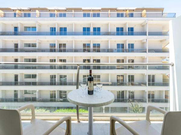 Santa Maria City Hotel : photo 9 de la chambre chambre double ou lits jumeaux supérieure avec vue sur ville