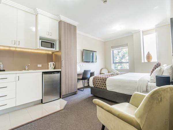 Best Western Plus Camperdown Suites : photo 6 de la chambre chambre lit king-size standard