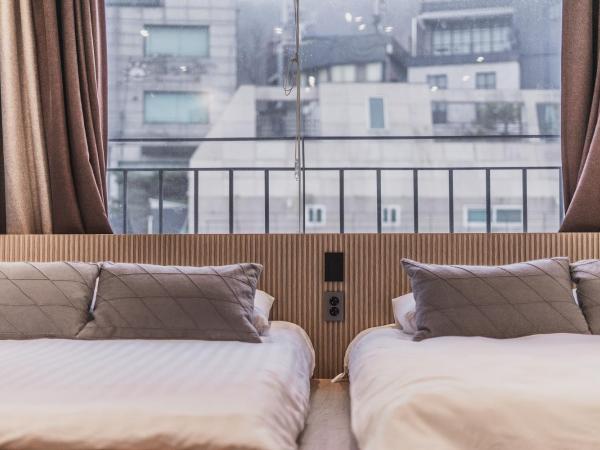 Myeongdong Artmonstay : photo 7 de la chambre chambre familiale de luxe