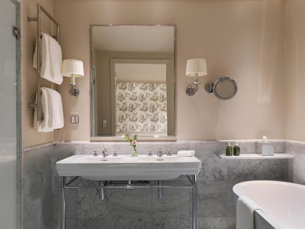 Villa Dagmar : photo 4 de la chambre suite avec cour