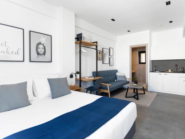 PAME House : photo 10 de la chambre suite junior avec balcon