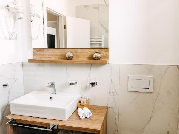 Residence Vaal : photo 9 de la chambre chambre double deluxe avec balcon