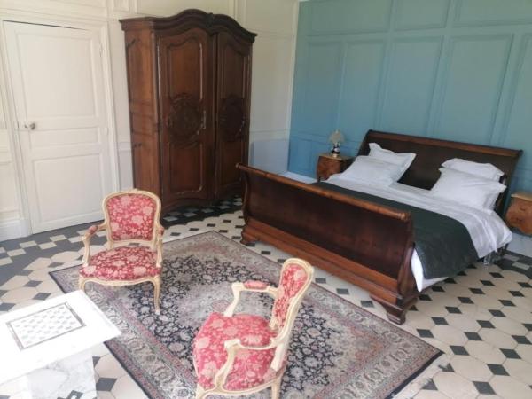 Château de Maucouvent : photo 5 de la chambre suite avec terrasse